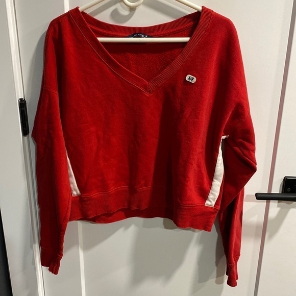 A&F Vintage Cropped V Neck Sweatshirt - Picture 1 of 10